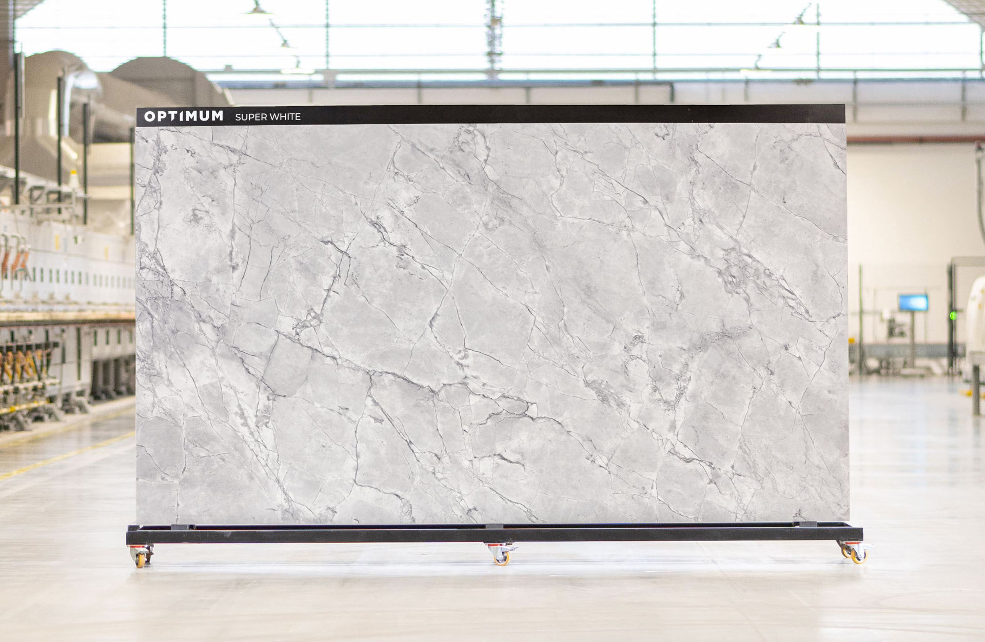 Light gray brecciated marble effect slab